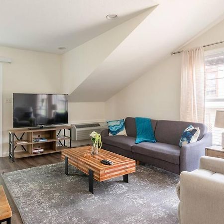 Studio Suite 5 Minutes To Downtown Indianapolis Esterno foto